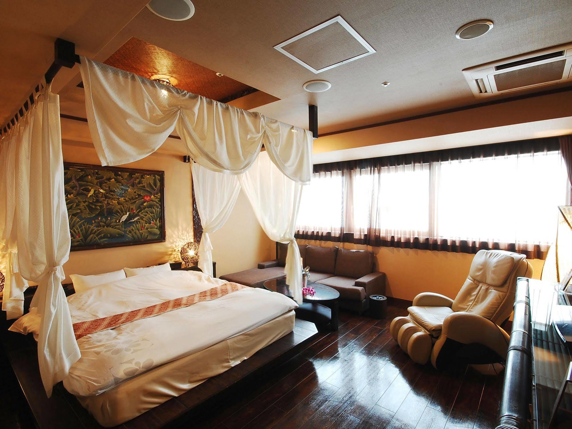 โรงแรมบาเลียน รีสอร์ต ชุโอะ - สำหรับผู้ใหญ่เท่านั้น โรงแรม